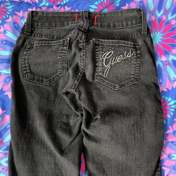 GUESS JEANS